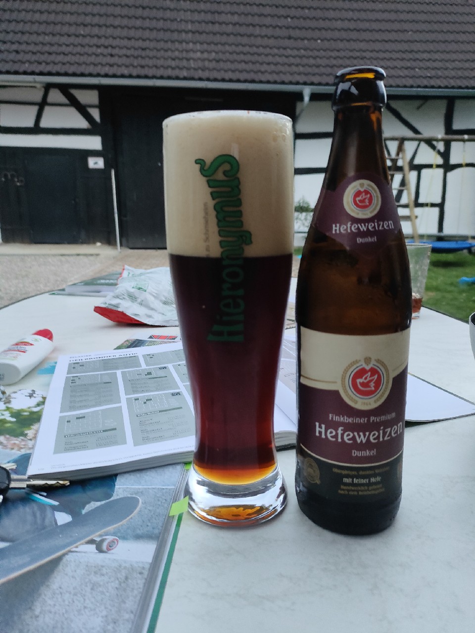 Finkbeiner Hefeweizen dunkel, Finkbeiner Getränke GmbH & Co.KG