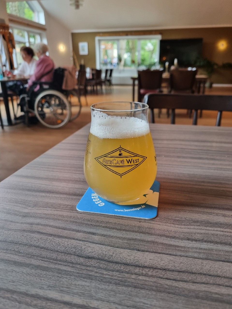 Dynamite Nectar, France