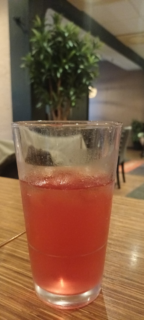 Shaker Juicy Peach Blood Orange, Finland