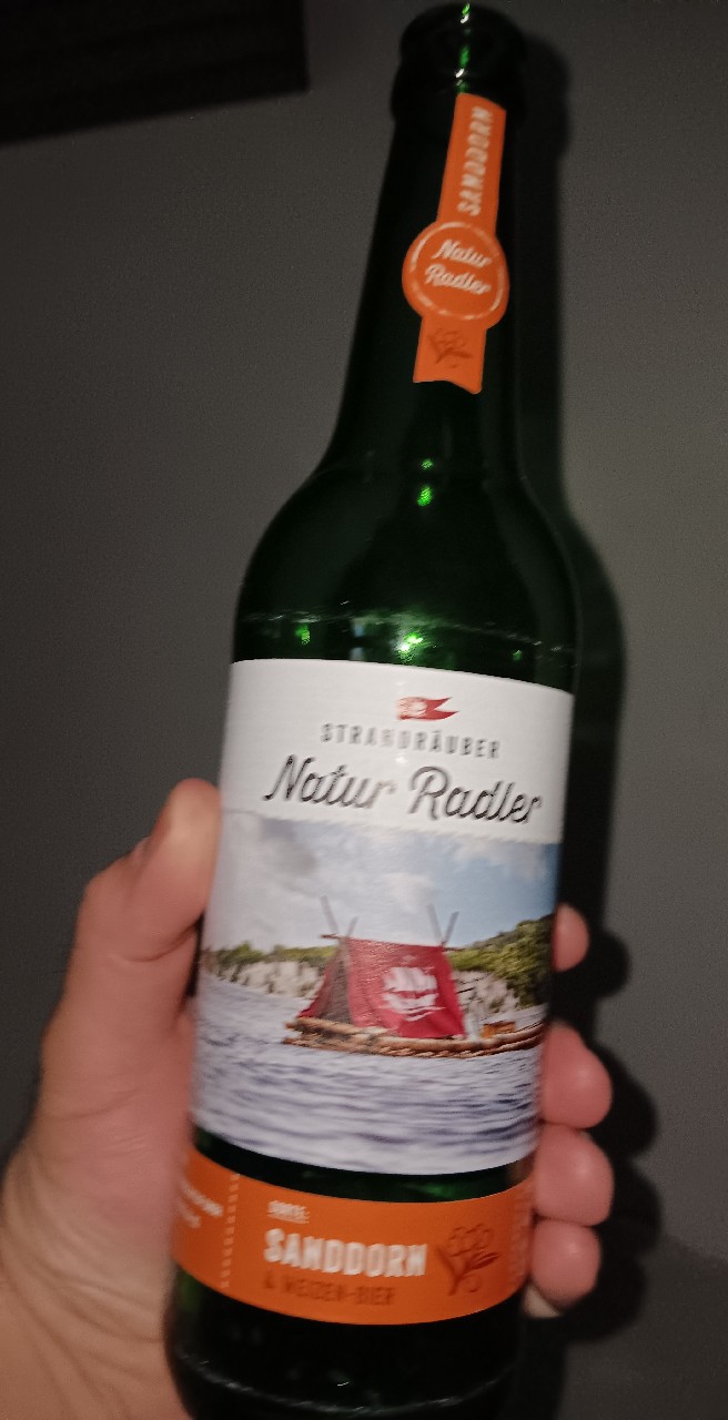 Strandräuber Natur Radler Sanddorn & Weizen-Bier, Germany