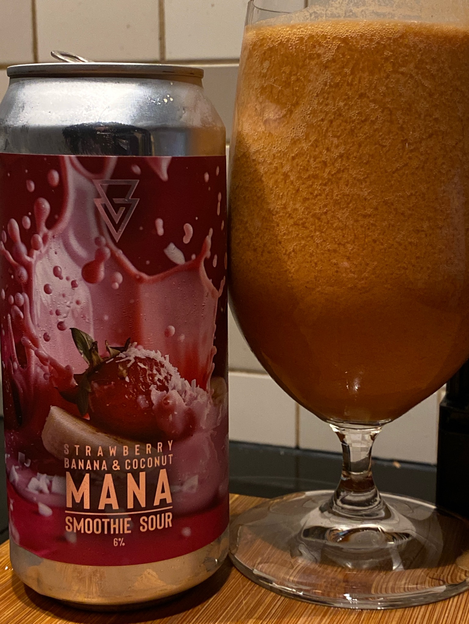 Mana - Strawberry, Banana & Coconut, England