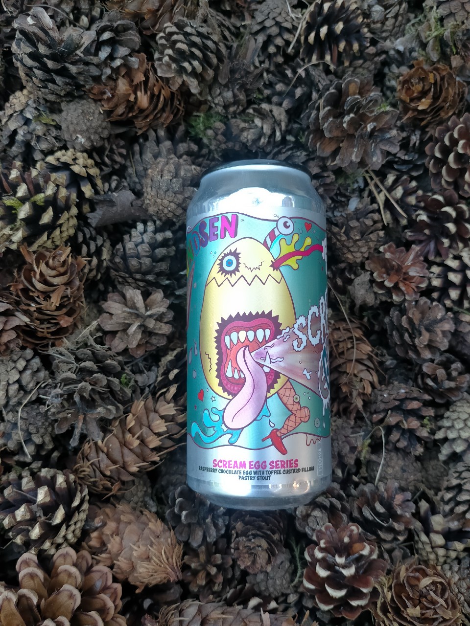 Scream Egg Series - Raspberry Chocolate Egg With Toffee Custard Filling, Norway