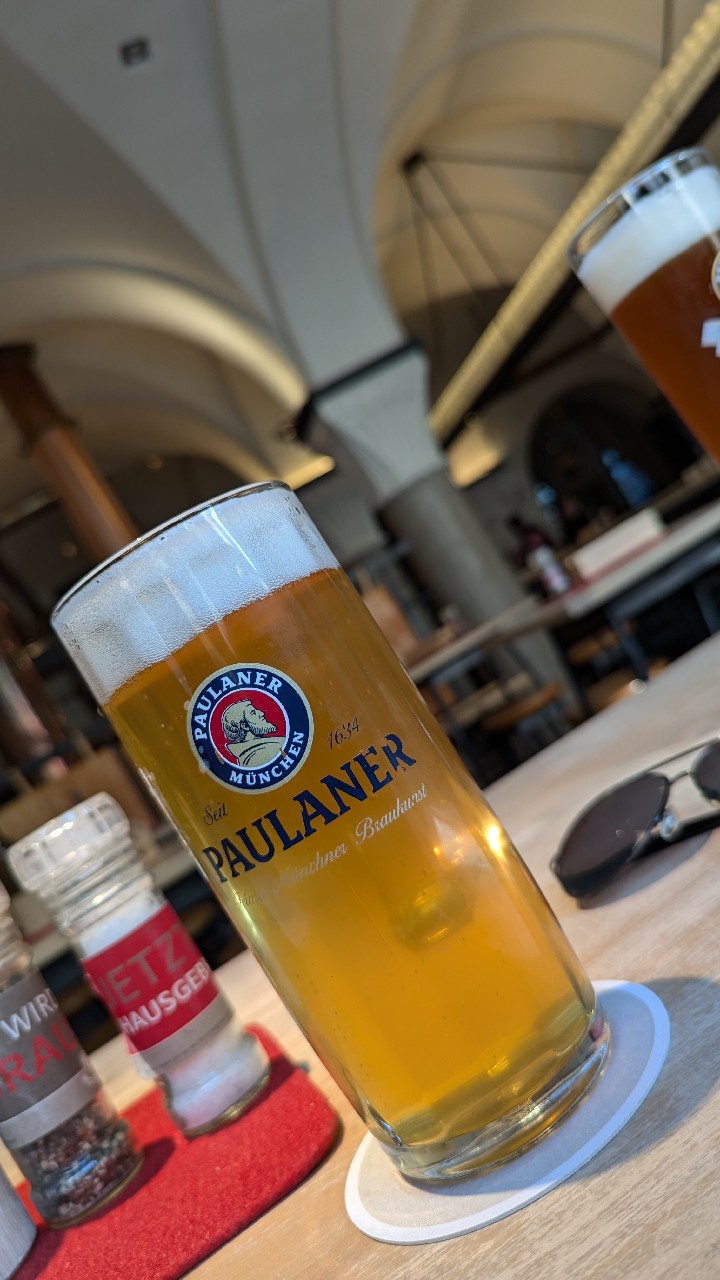 Resi - das goldene Theresienbier, Germany