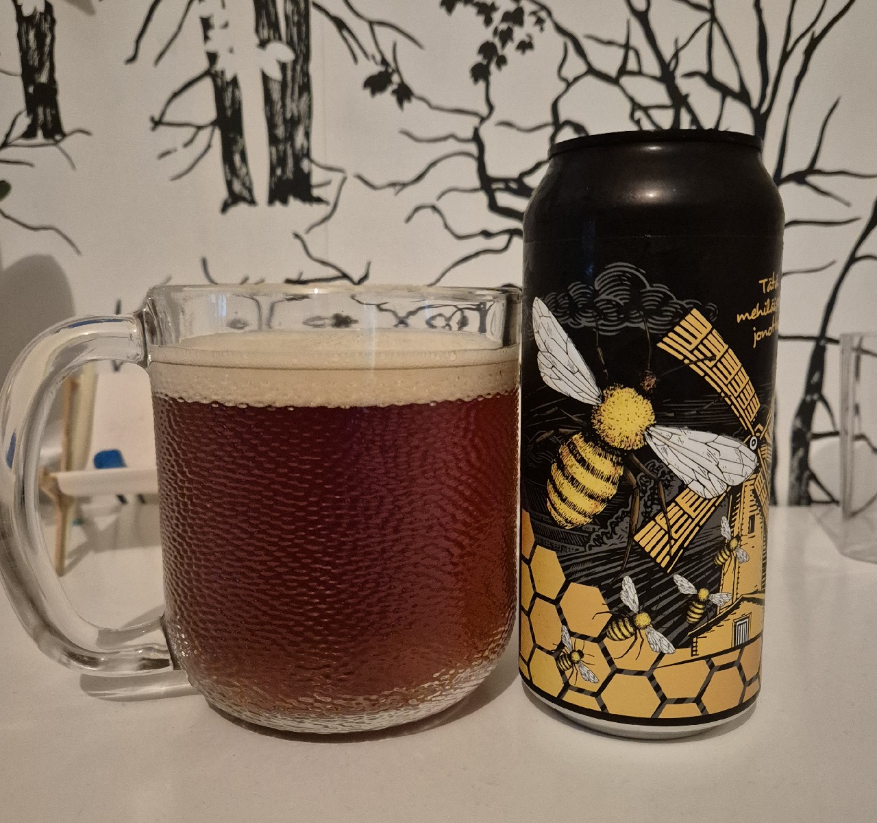 Mylläri Hunaja Saison, Finland