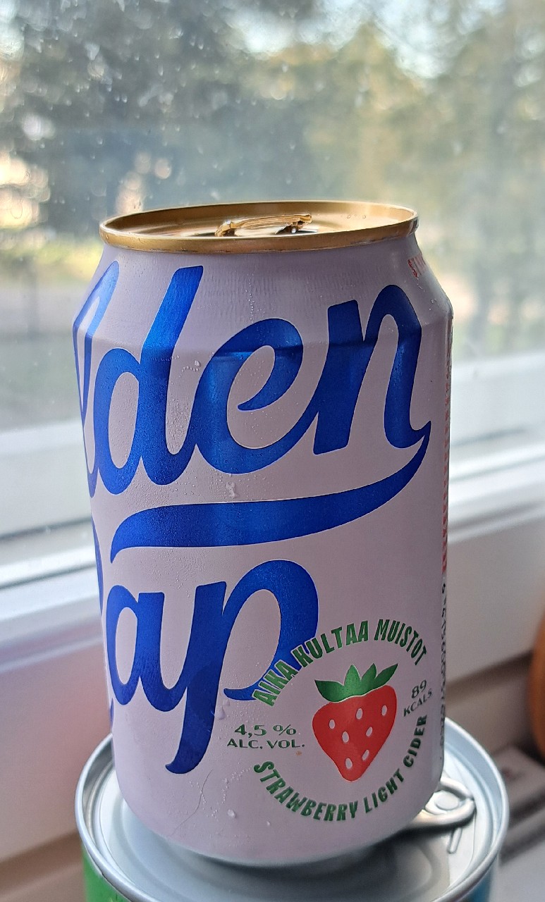 Golden Cap Strawberry Light, Finland