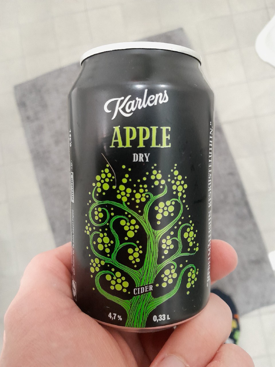 Karlens Dry Apple, Finland