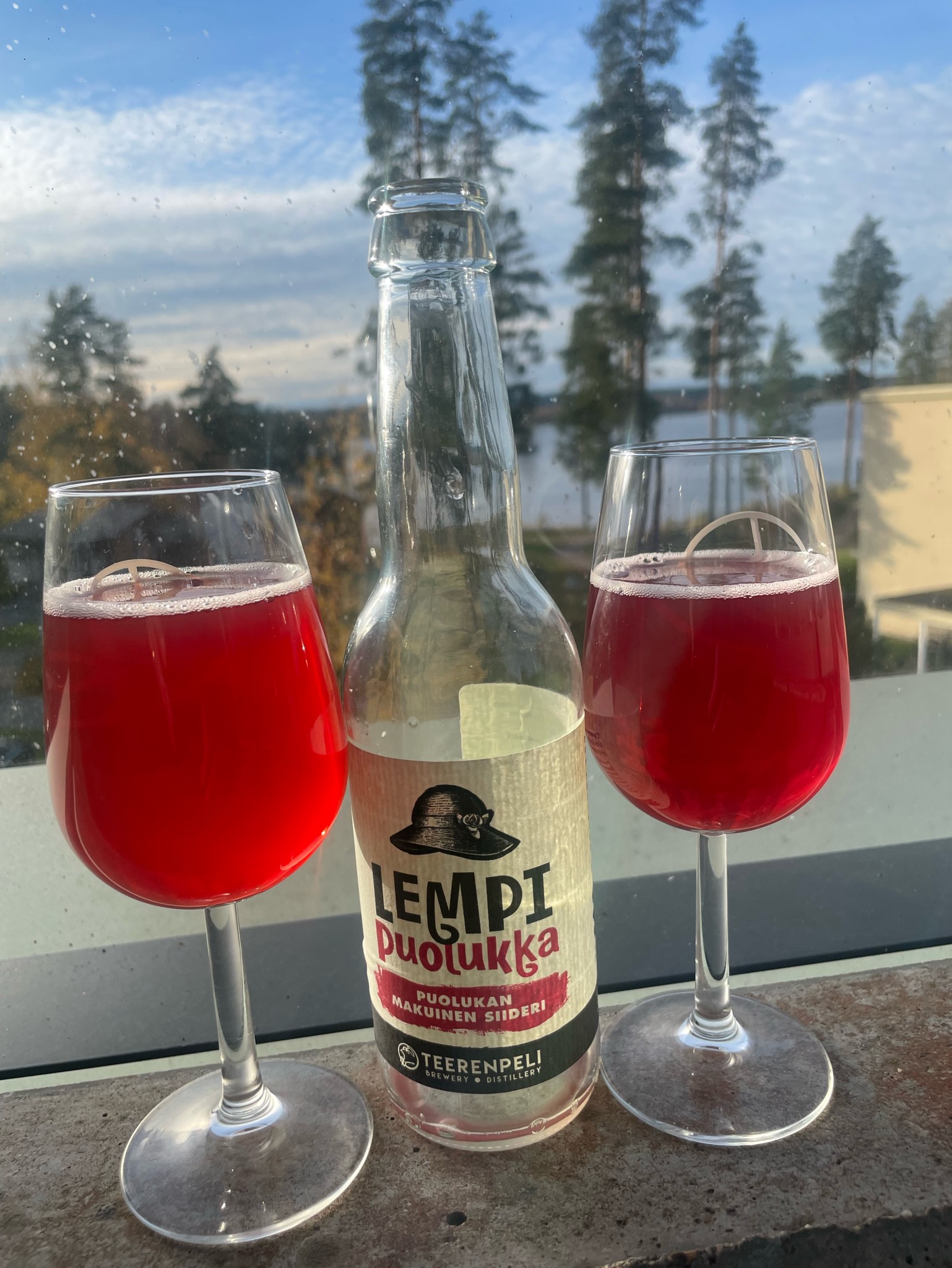 Lempi Puolukka, Finland