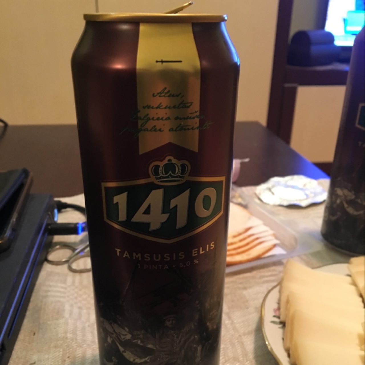 1410 Tamsusis Elis, Lithuania