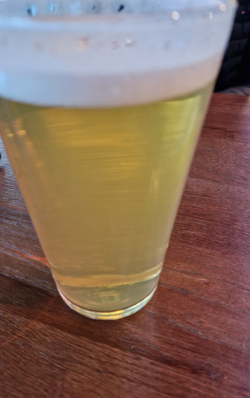 Smaragd Pils, Finland