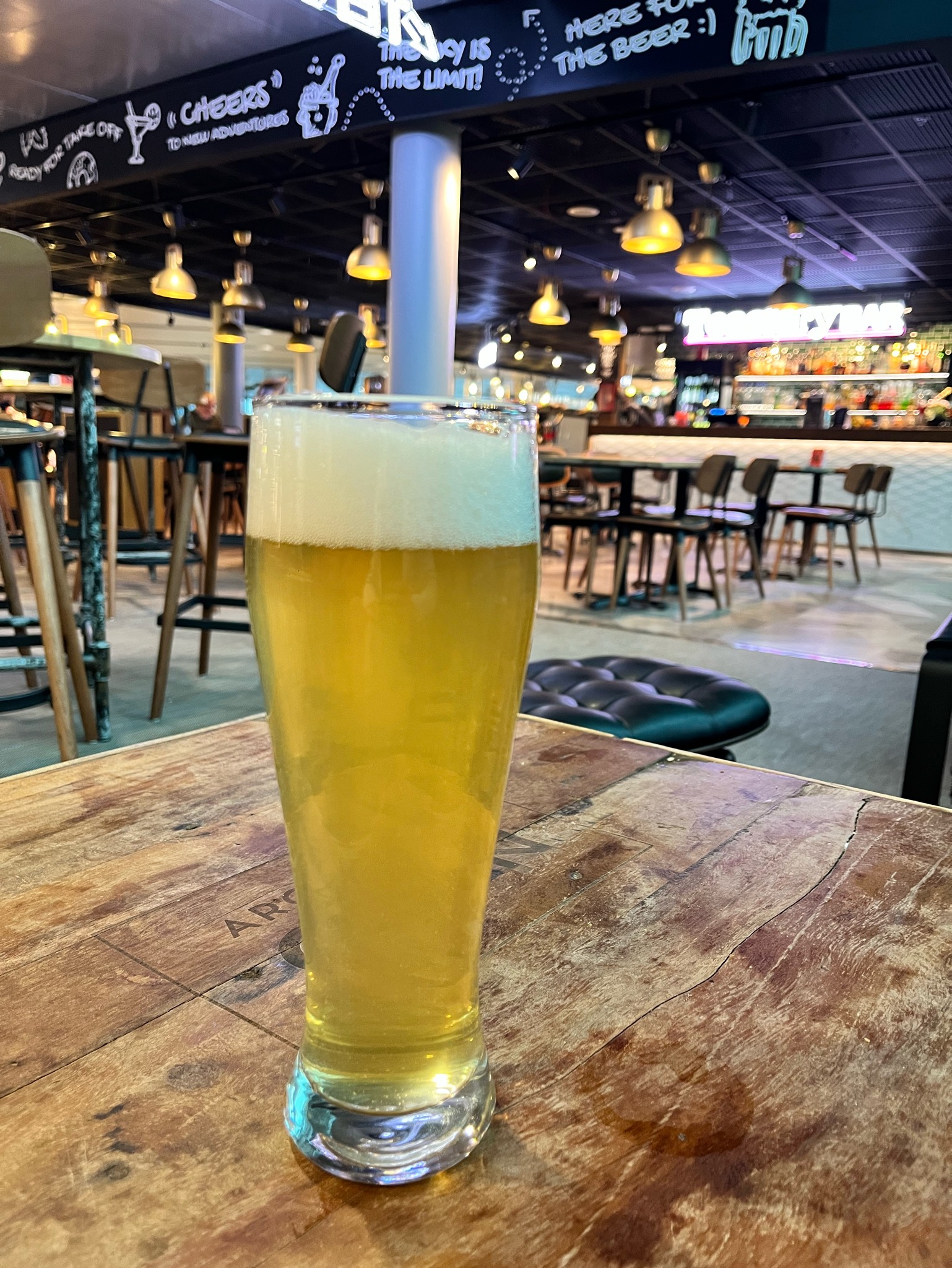 Smaragd Pils, Finland