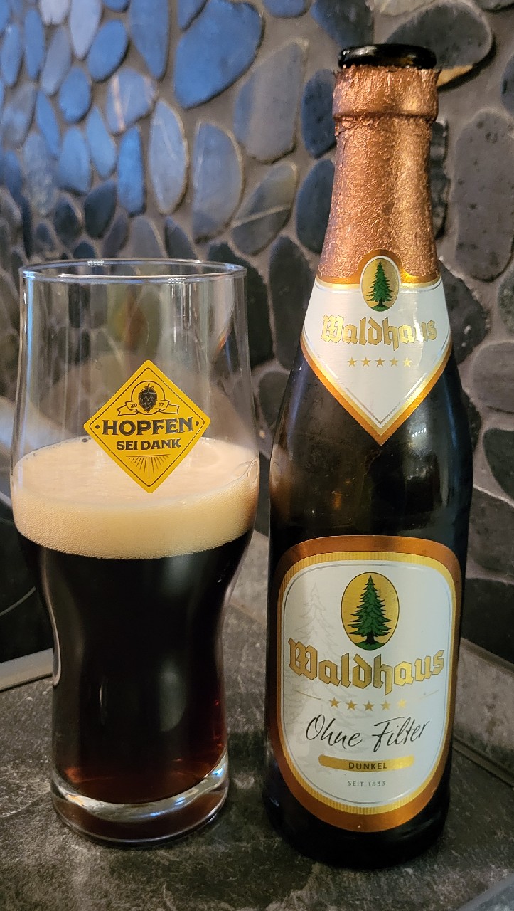 Ohne Filter Dunkel, Germany