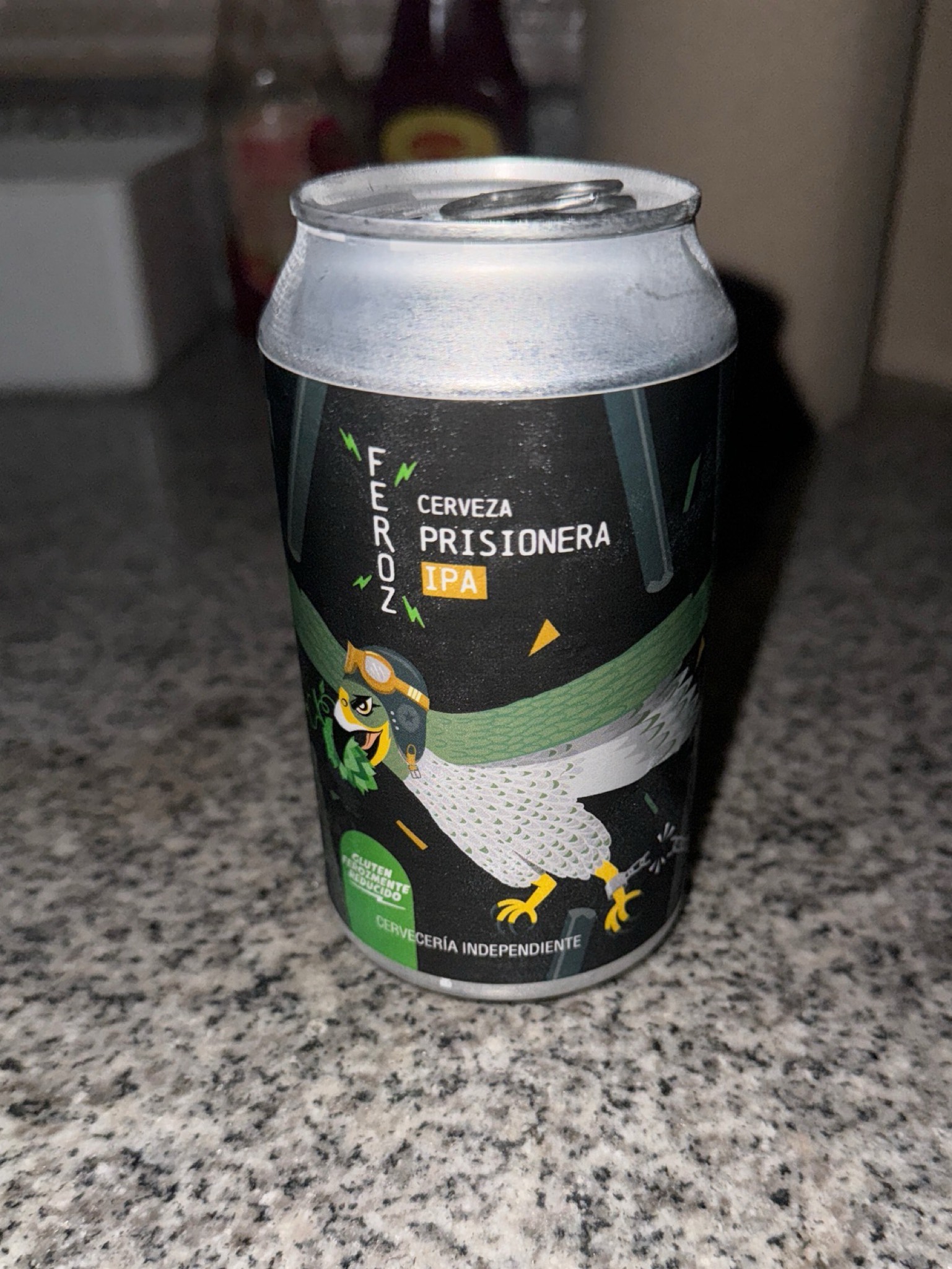 Prisonera, Cervezería Feroz