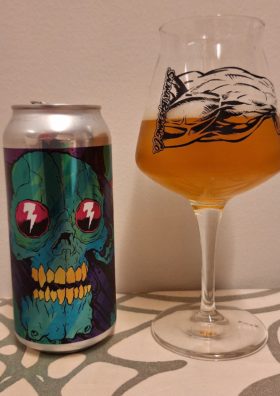 Los Muertos, Finland