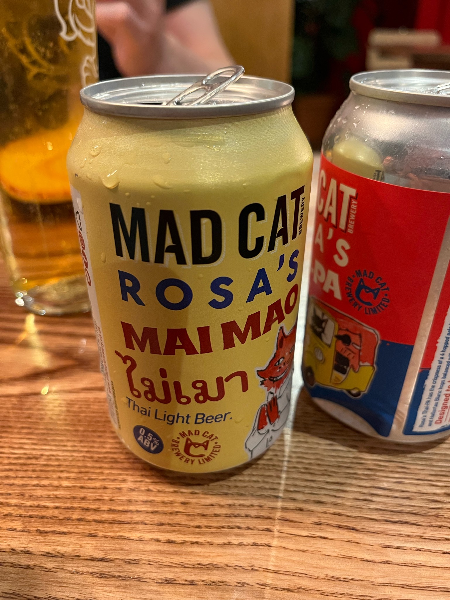 Rosa's Mai Mao, England