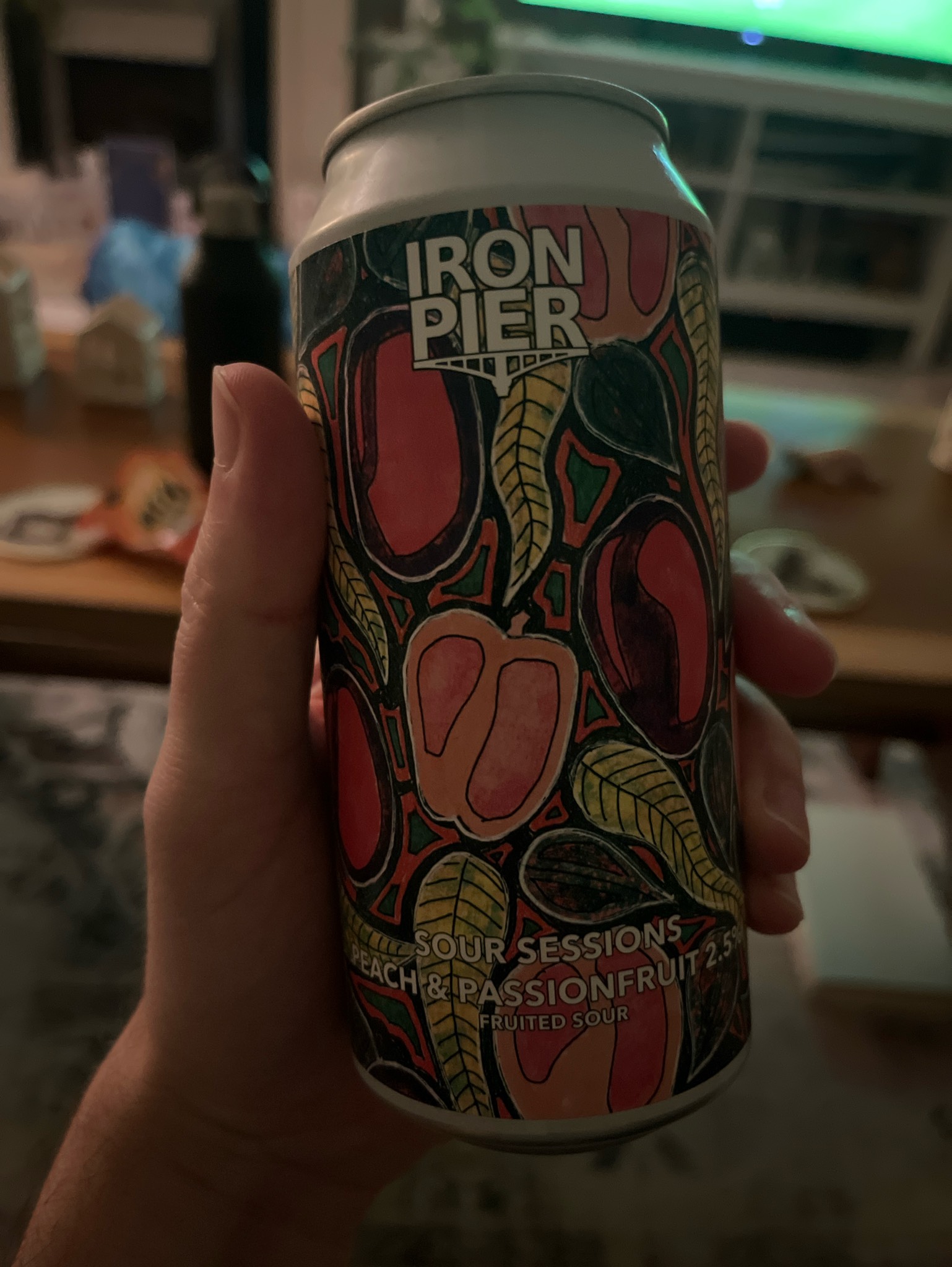 Sour Sessions Peach & Passionfruit, England