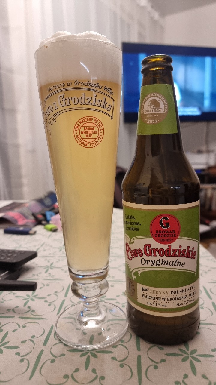 Piwo z Grodziska Lekkie, Pszeniczne, Dymione, Poland