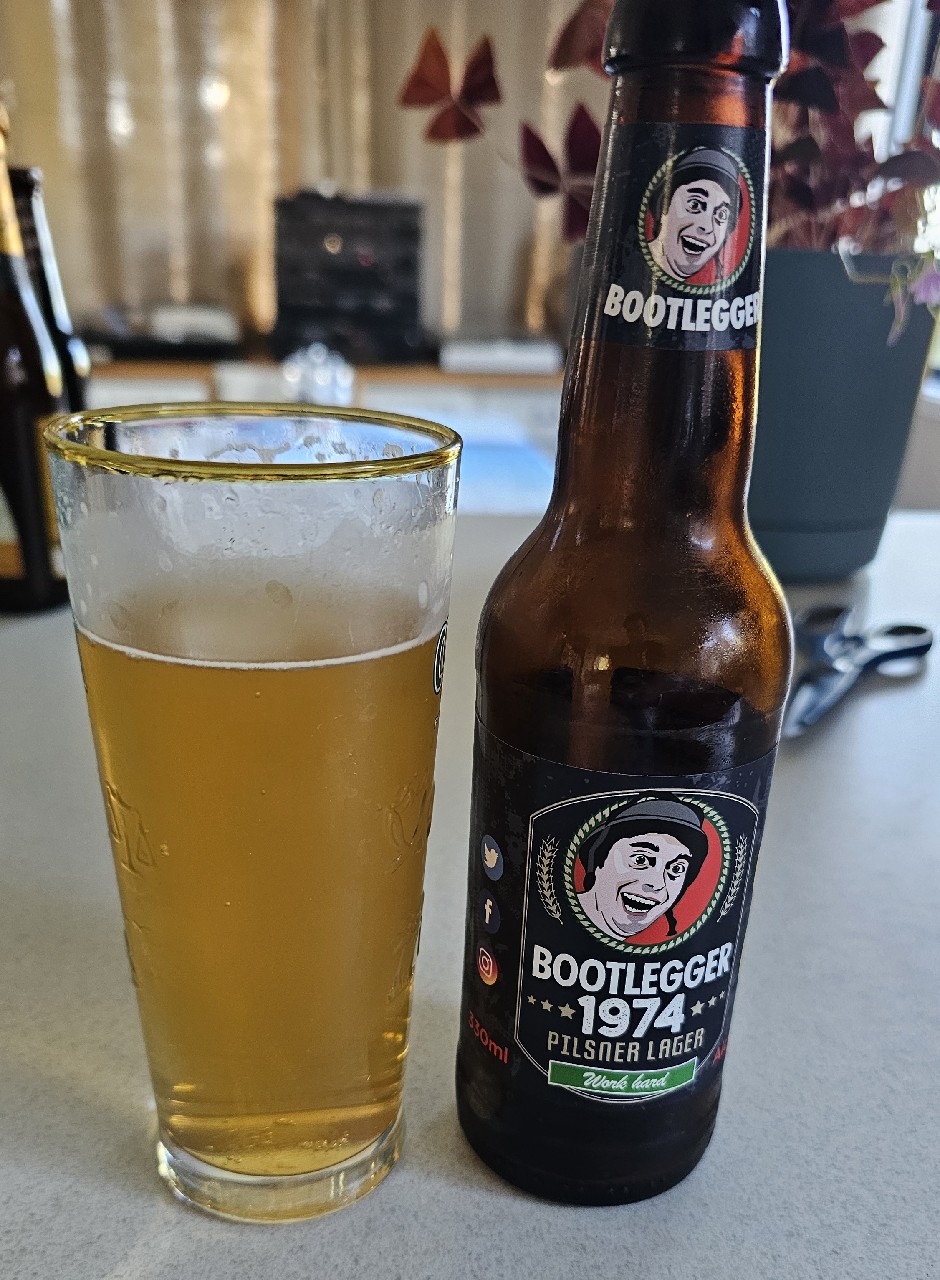 Bootlegger 1974, Wales