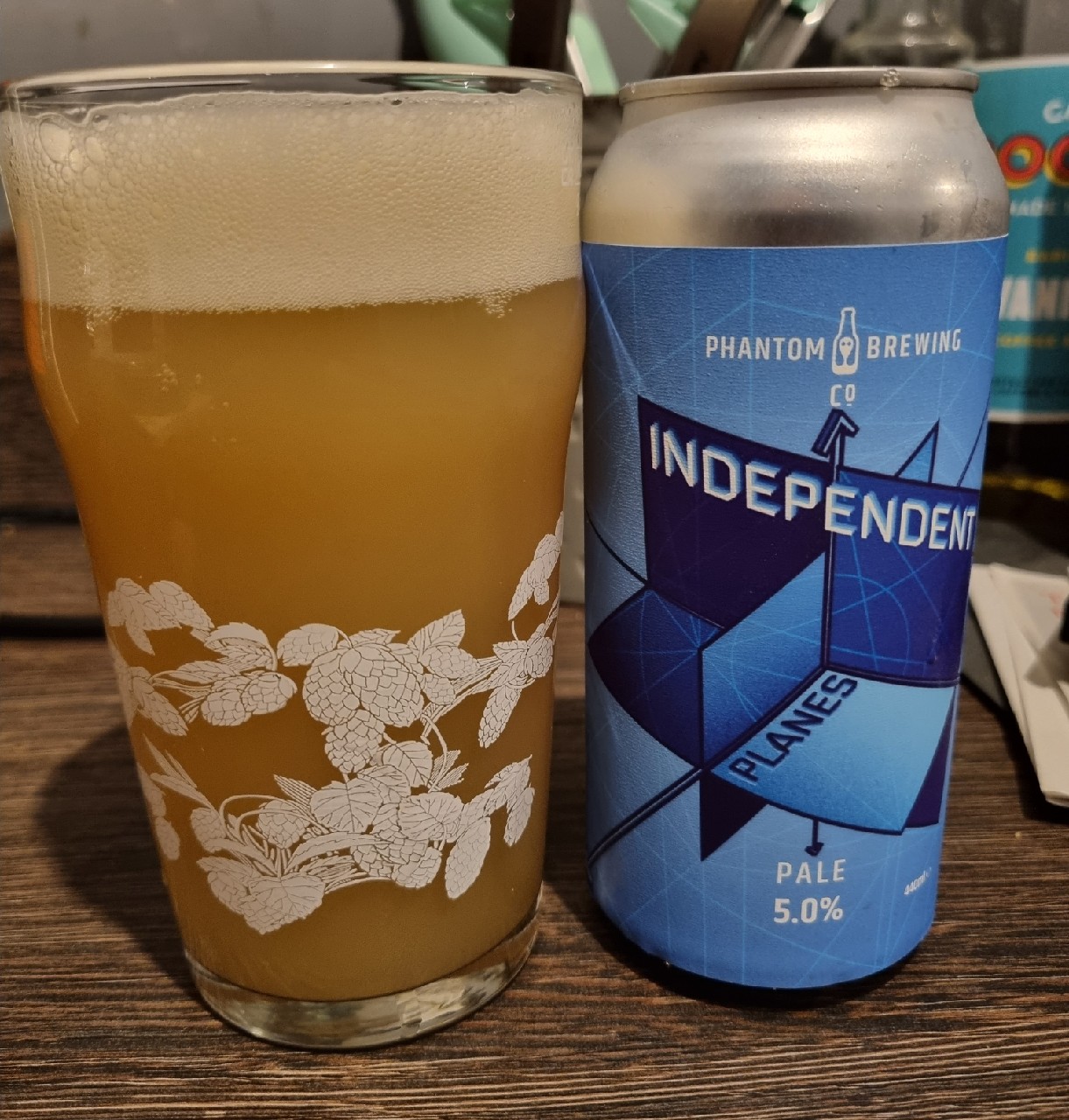 independent planes, England