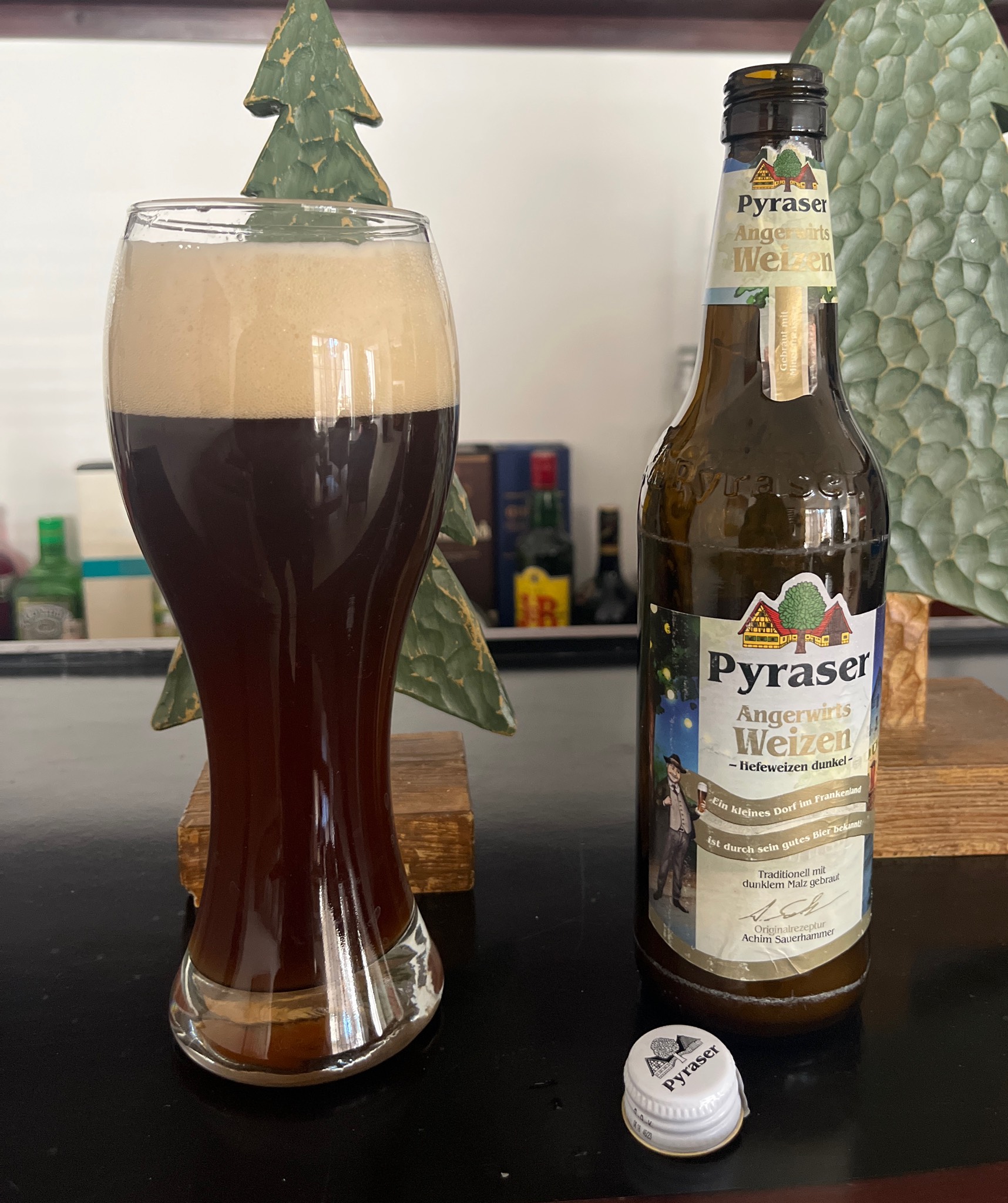 Pyraser Angerwirts Weizen Hefeweizen Dunkel, Germany