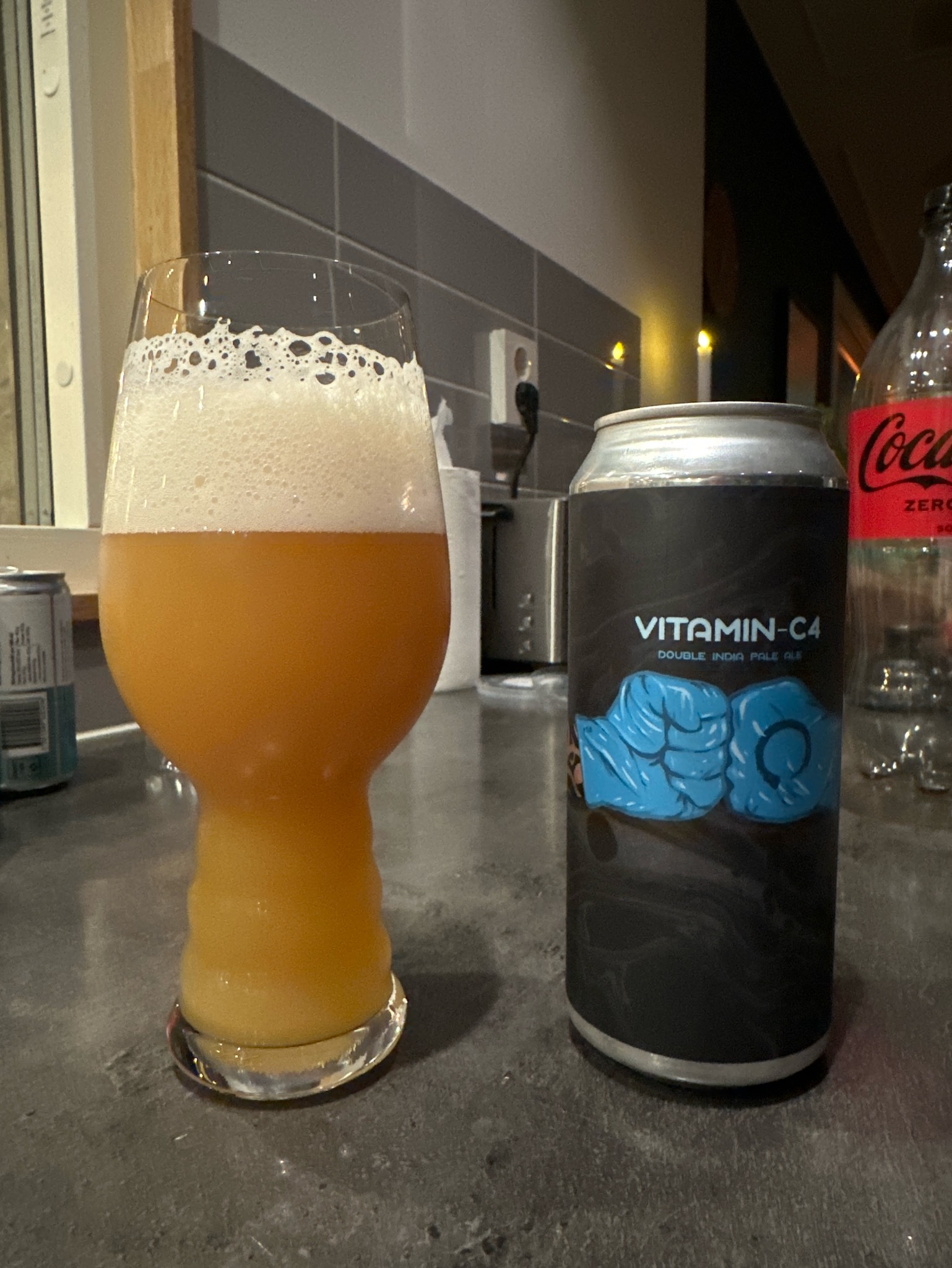 Vitamin-C4, United States
