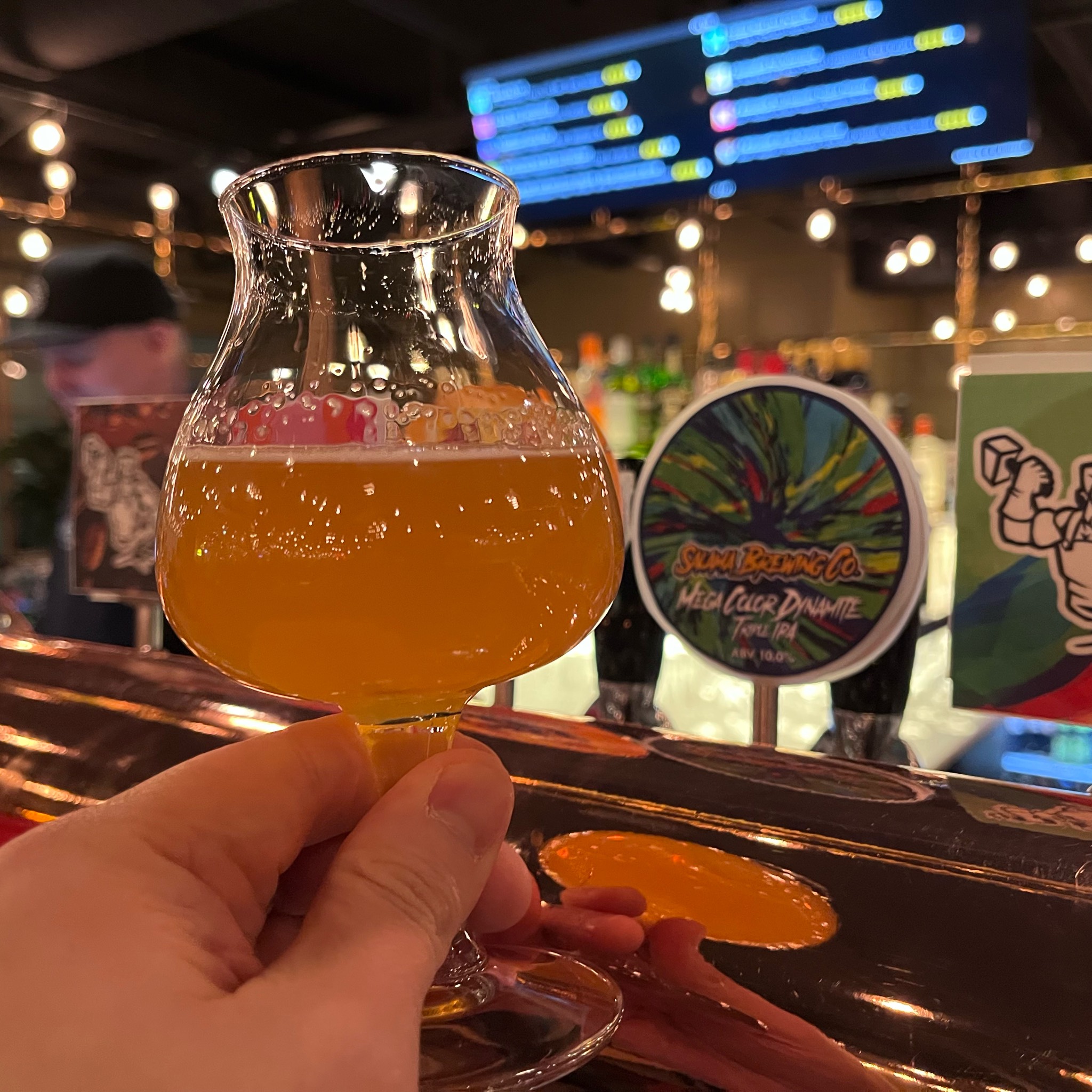 Mega Color Dynamite, Finland