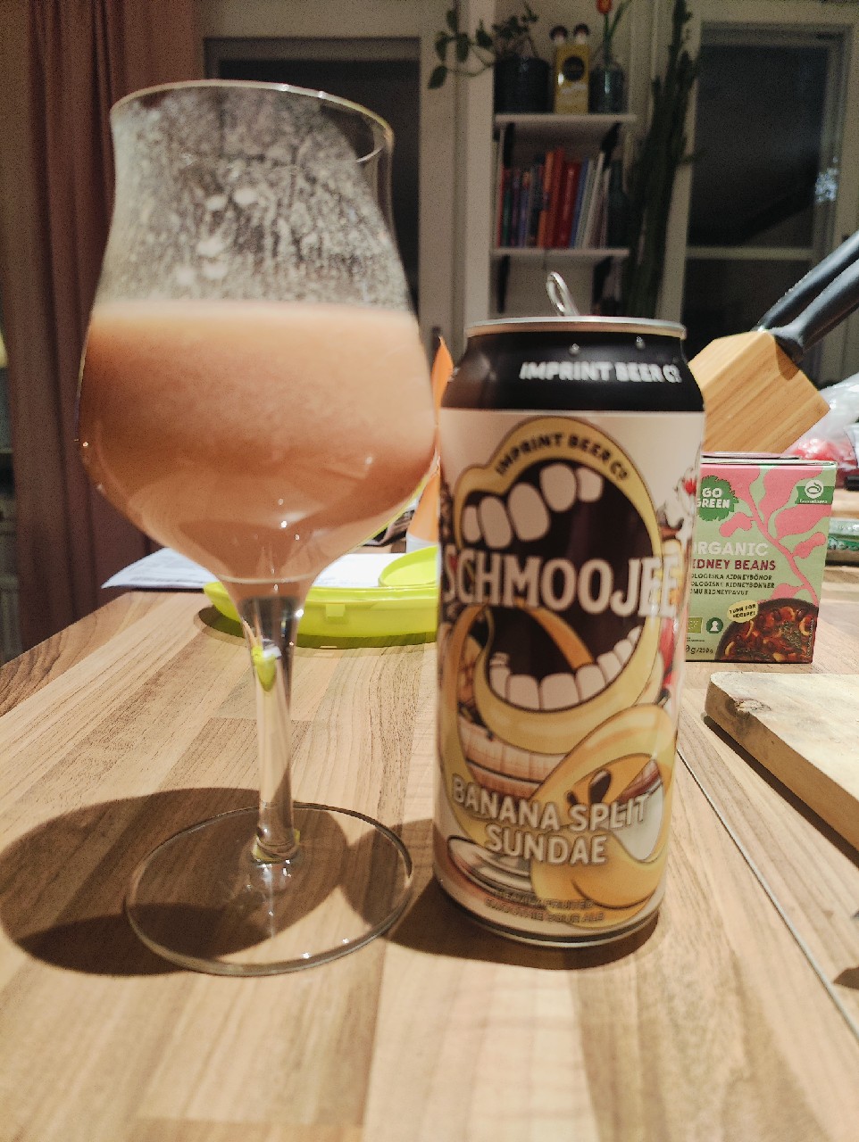 Schmoojee Banana Split Sundae, United States