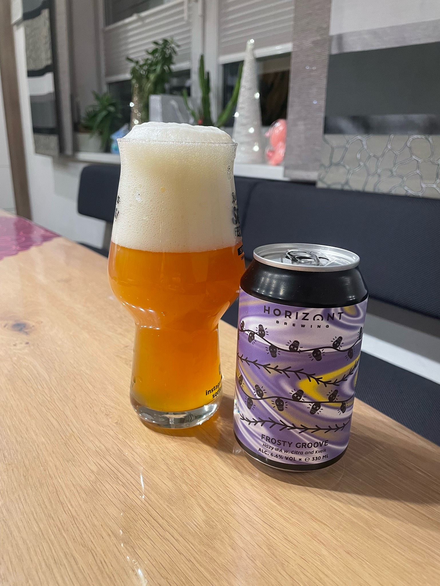 Frosty Groove, Hungary