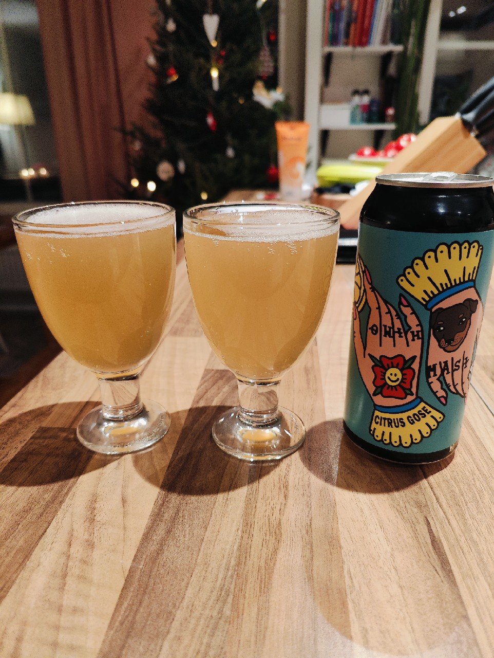 Ja Suolaa Maa Perässäsi, Finland