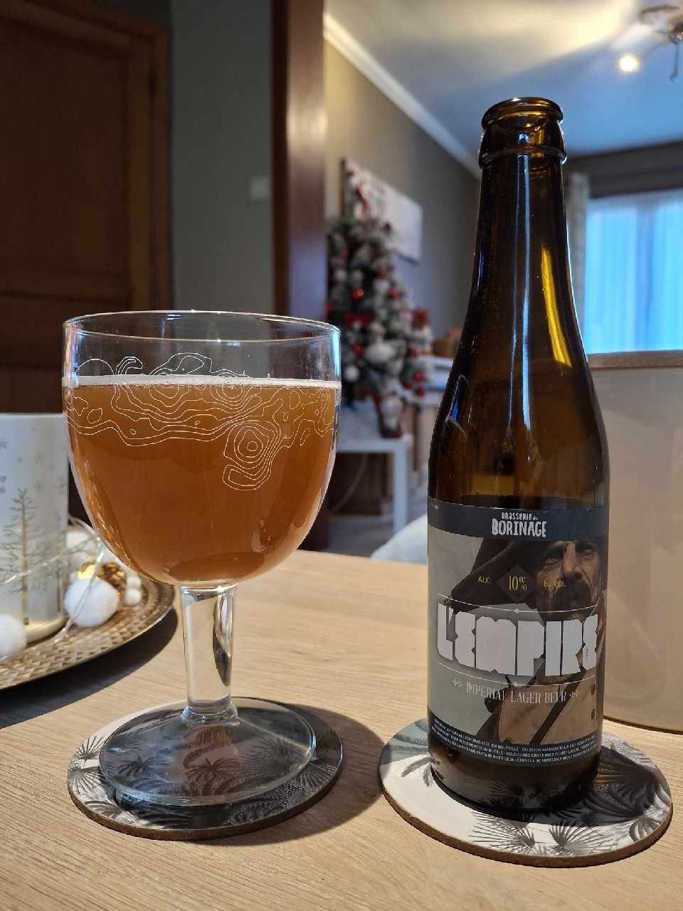 L'empire, Belgium