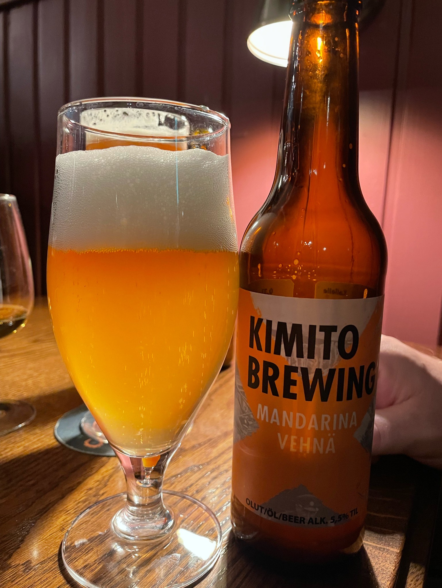 Mandarina Vehnä, Finland