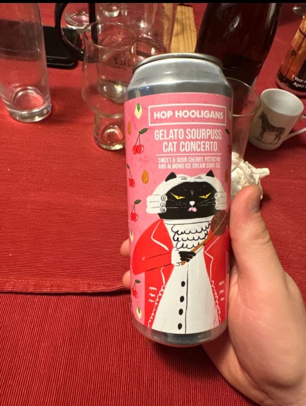 Gelato Sourpuss: Cat Concerto, Romania