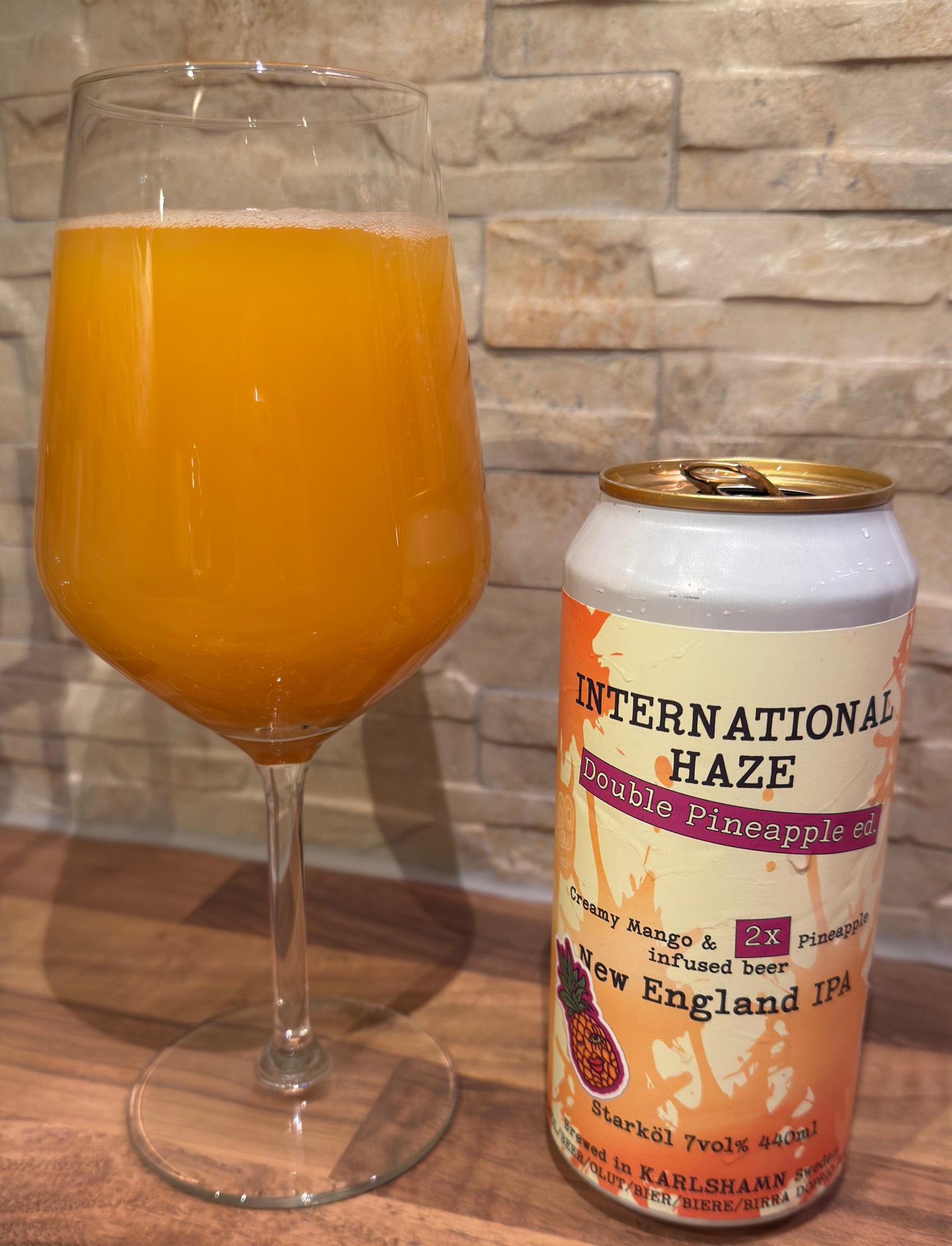 International Haze 2 x Pineapple, Sweden