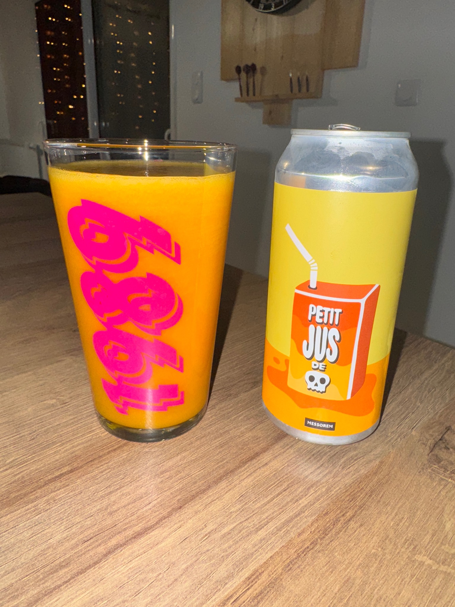 Petit Jus de Mort: Tangerine + Mangue + Abricot, Canada