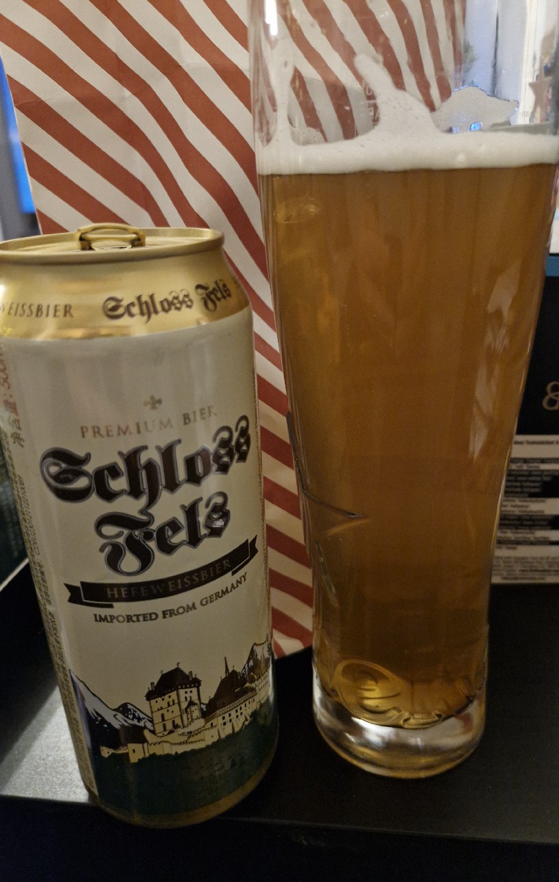 Schloss Fels Dunkelweizen, Germany