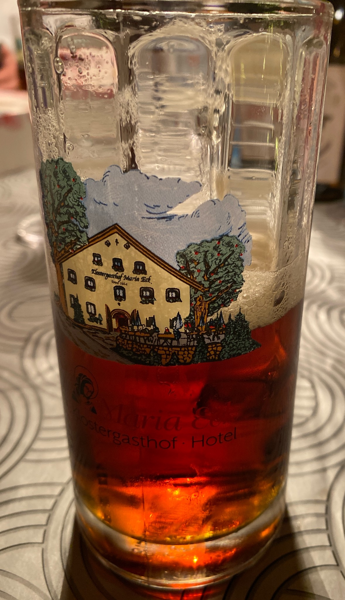 Leffe Christmas Ale, Belgium