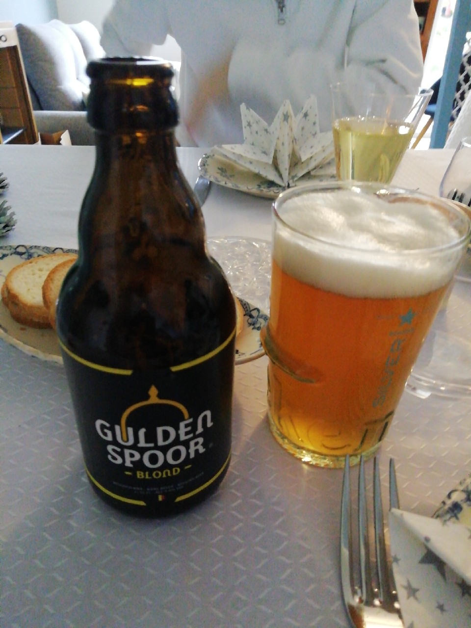 Gulden Spoor Blond, Belgium