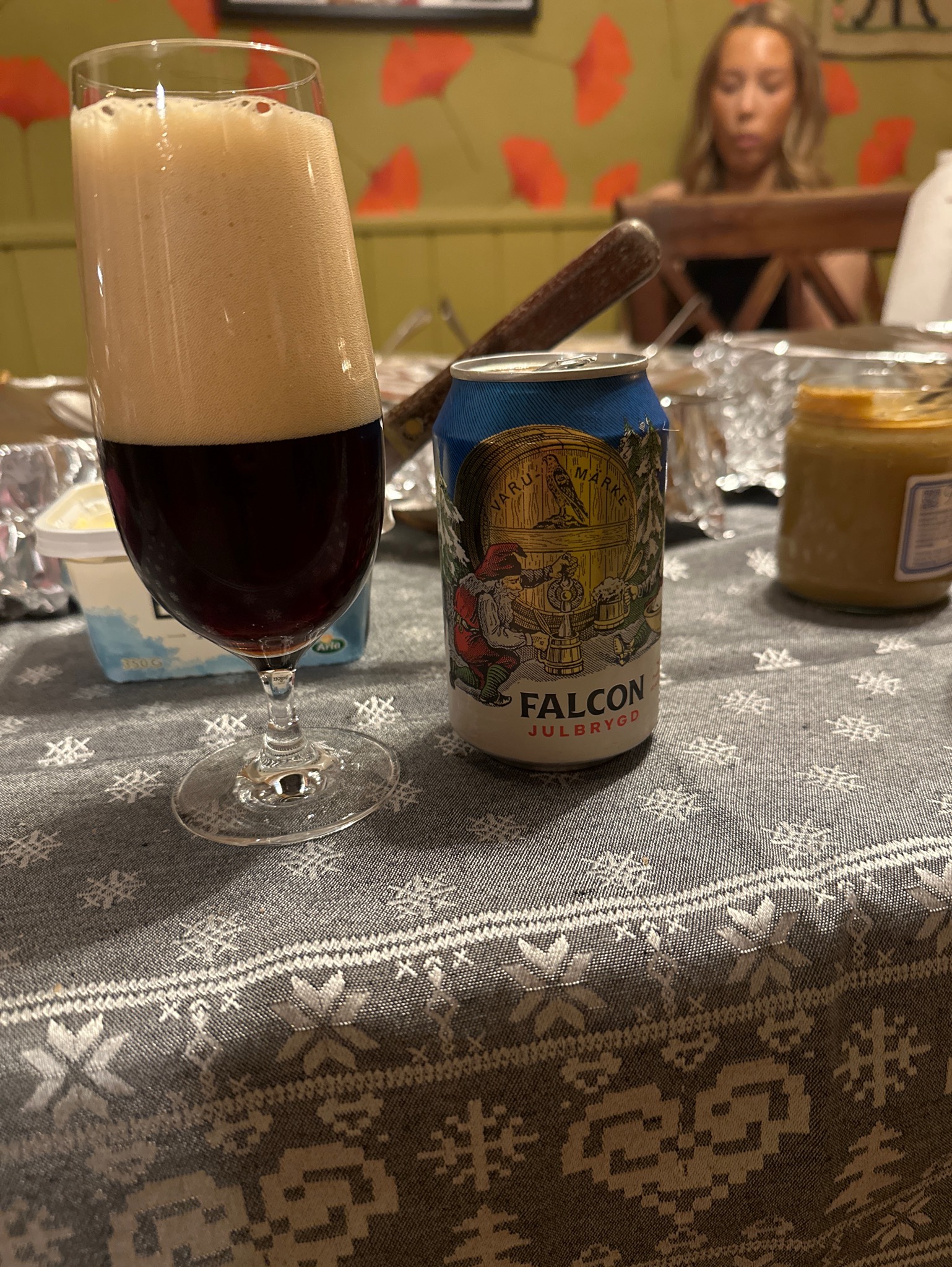 Falcon Julbrygd 5.2%, Sweden
