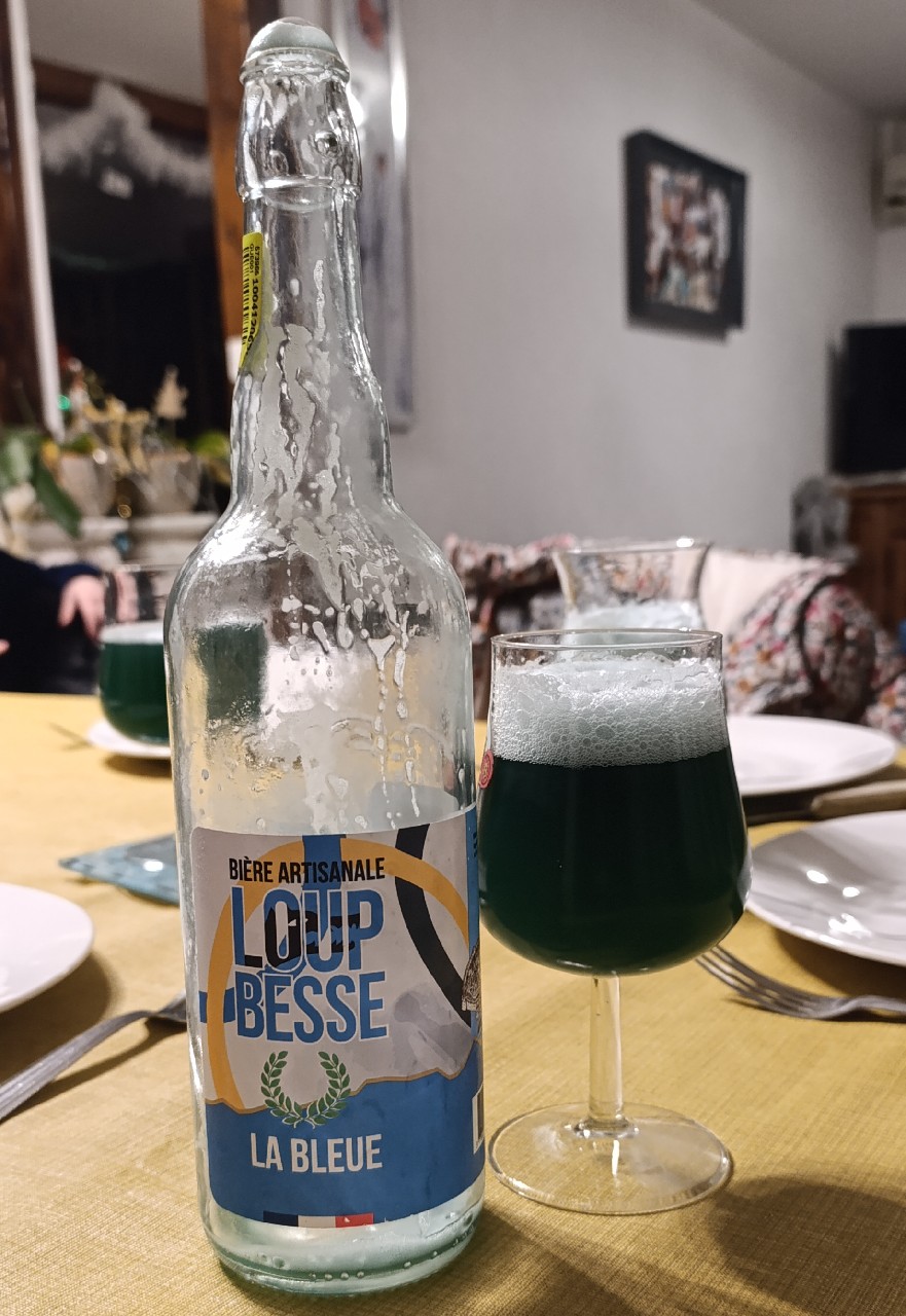 Loup Besse La Bleue, France