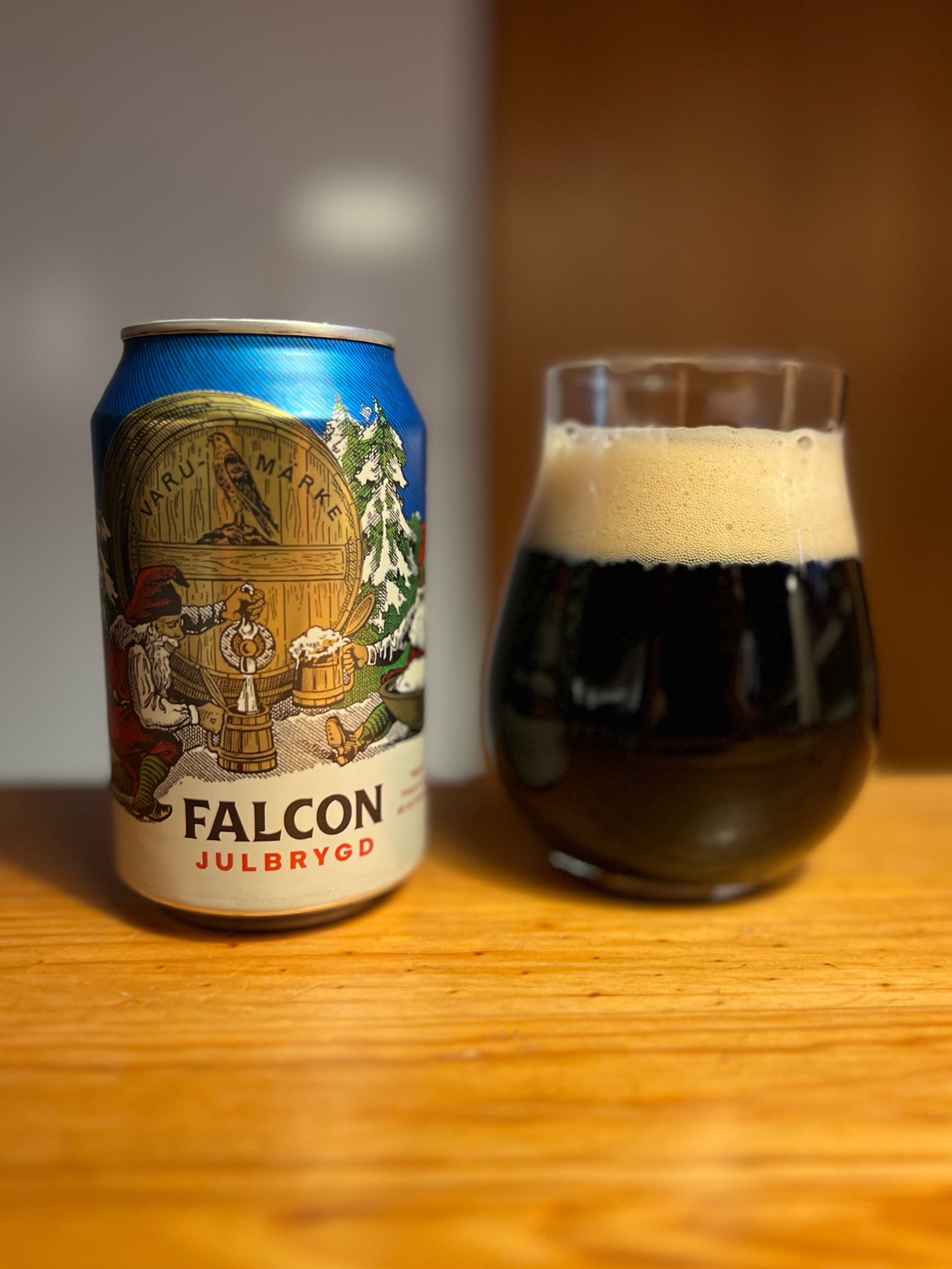 Falcon Julbrygd 5.2%, Sweden