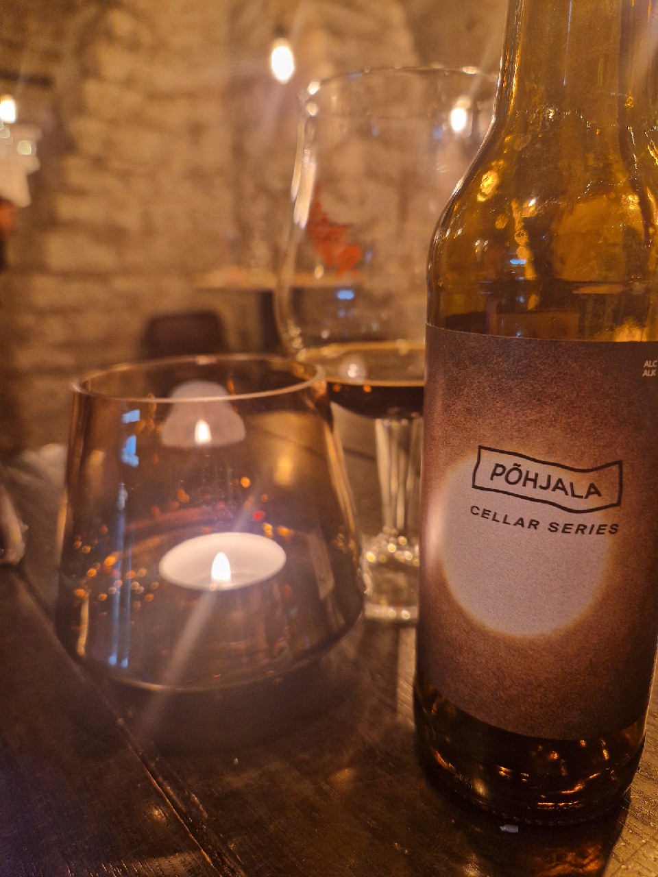 Öö XO (cellar series), Estonia