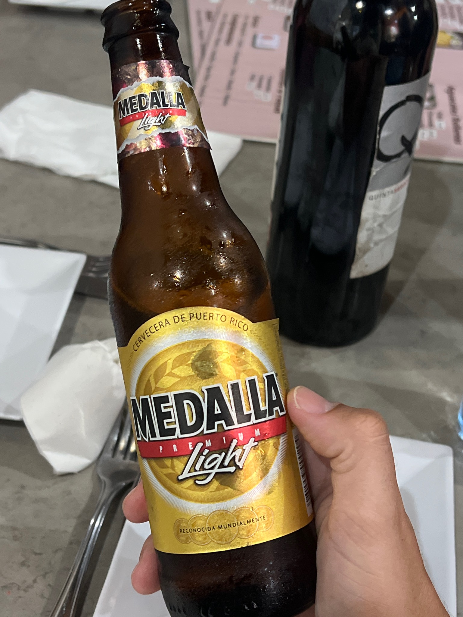 Medalla Premium Light, Compañía Cervecera de Puerto Rico