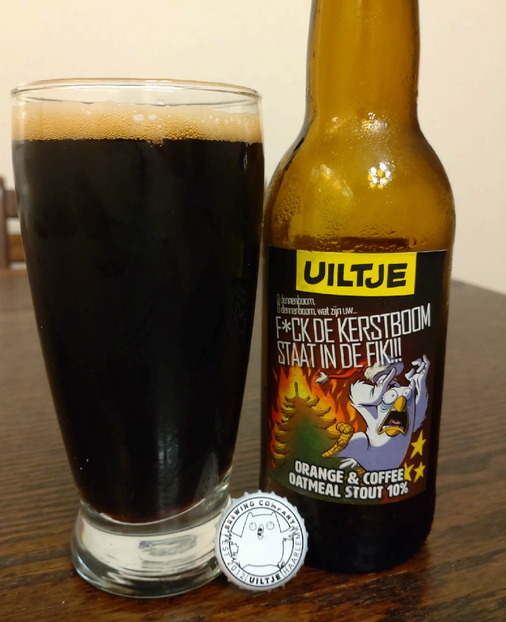 F*ck the Christmas Tree Is On Fire!!! / F*ck de Kerstboom Staat in de Fik!!, Netherlands