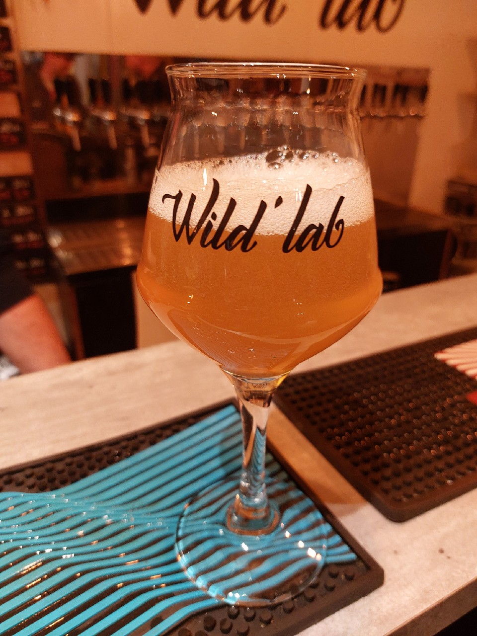 Chaos Is A Lemon, Romania