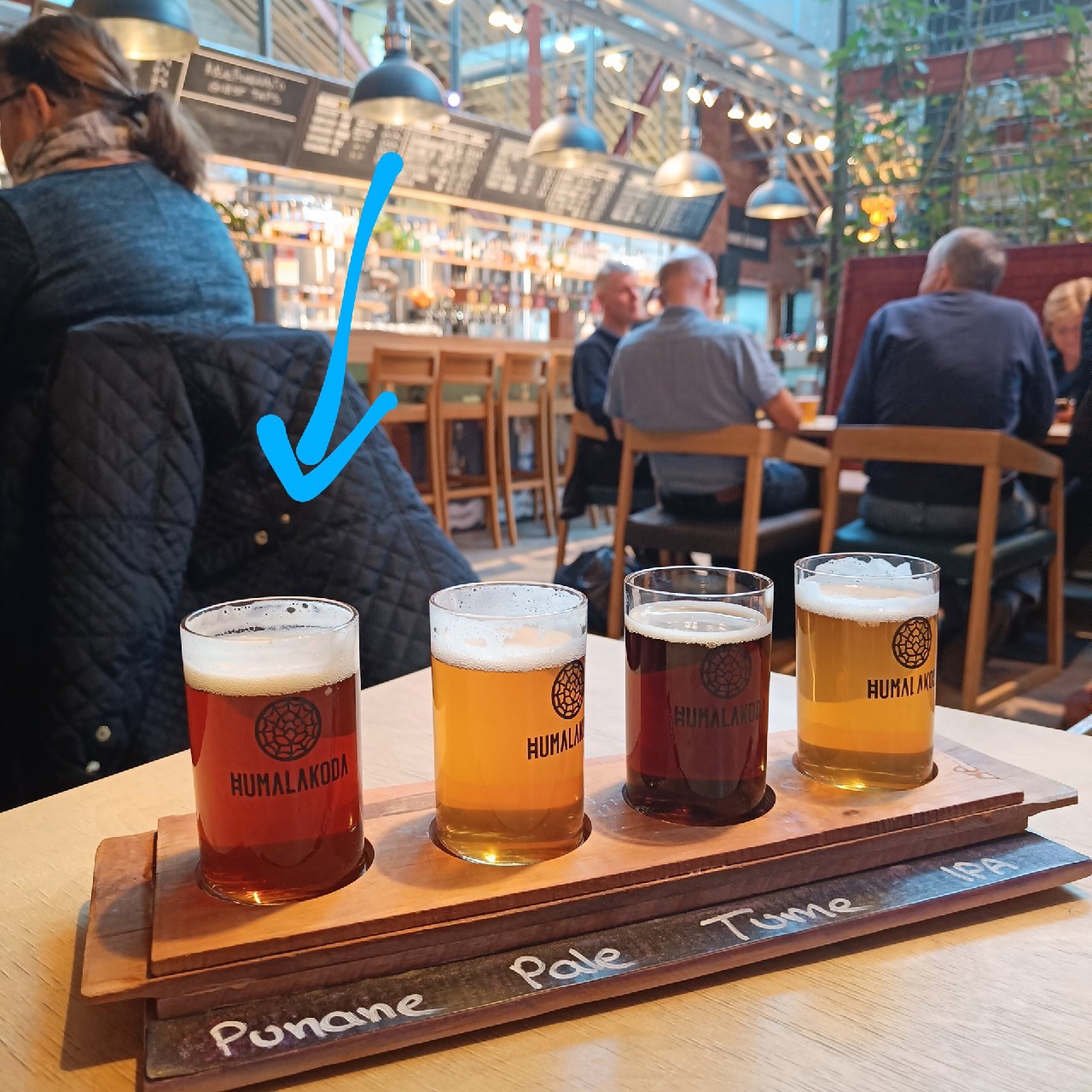 Humalakoda Punane, Estonia