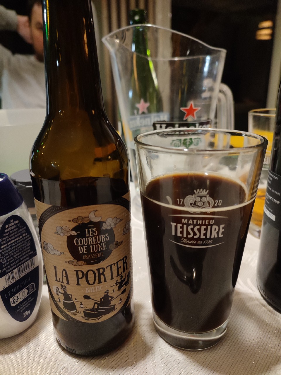 Coureurs De Lune Porter, France