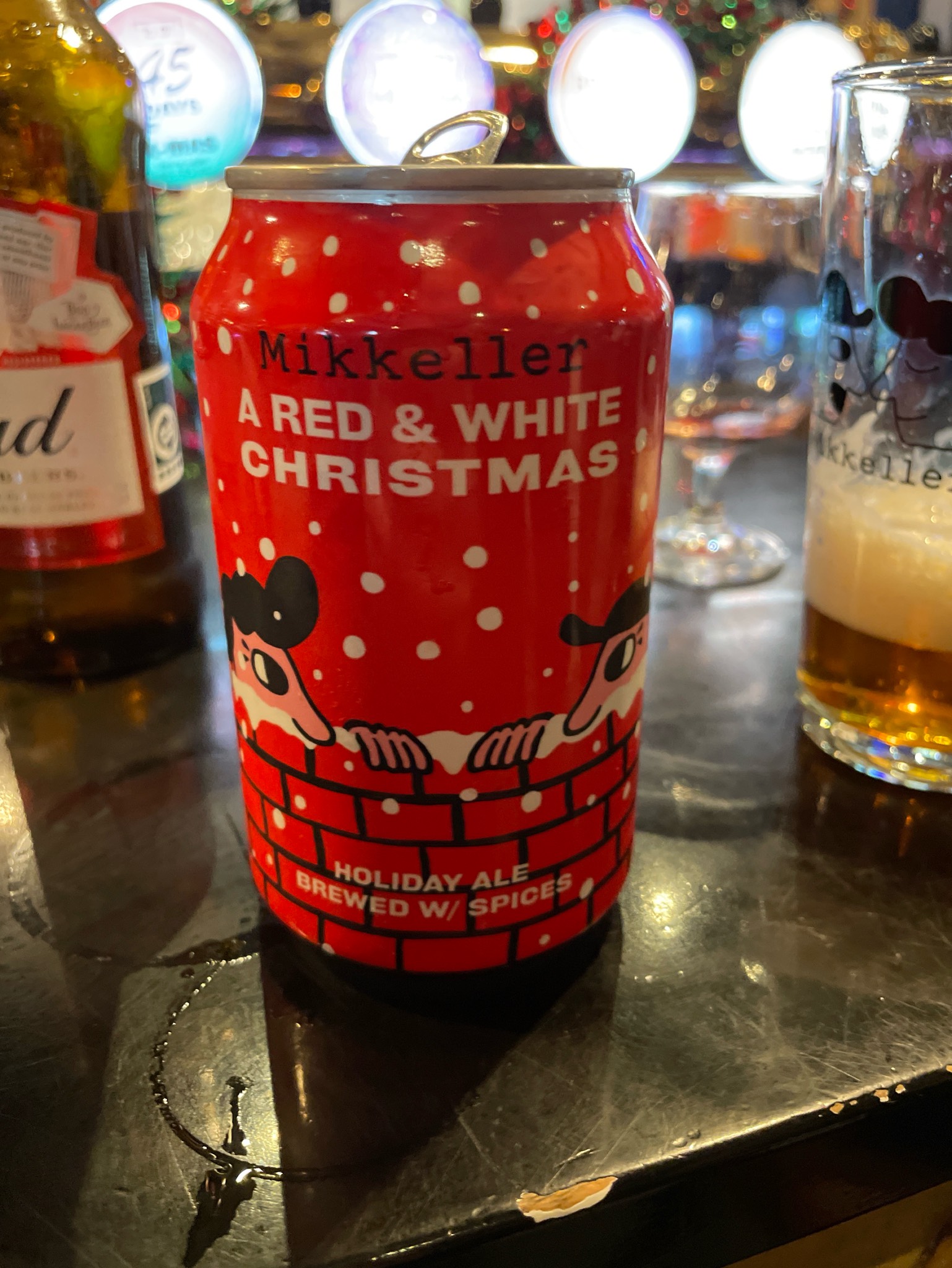 A Red & White Christmas, Denmark