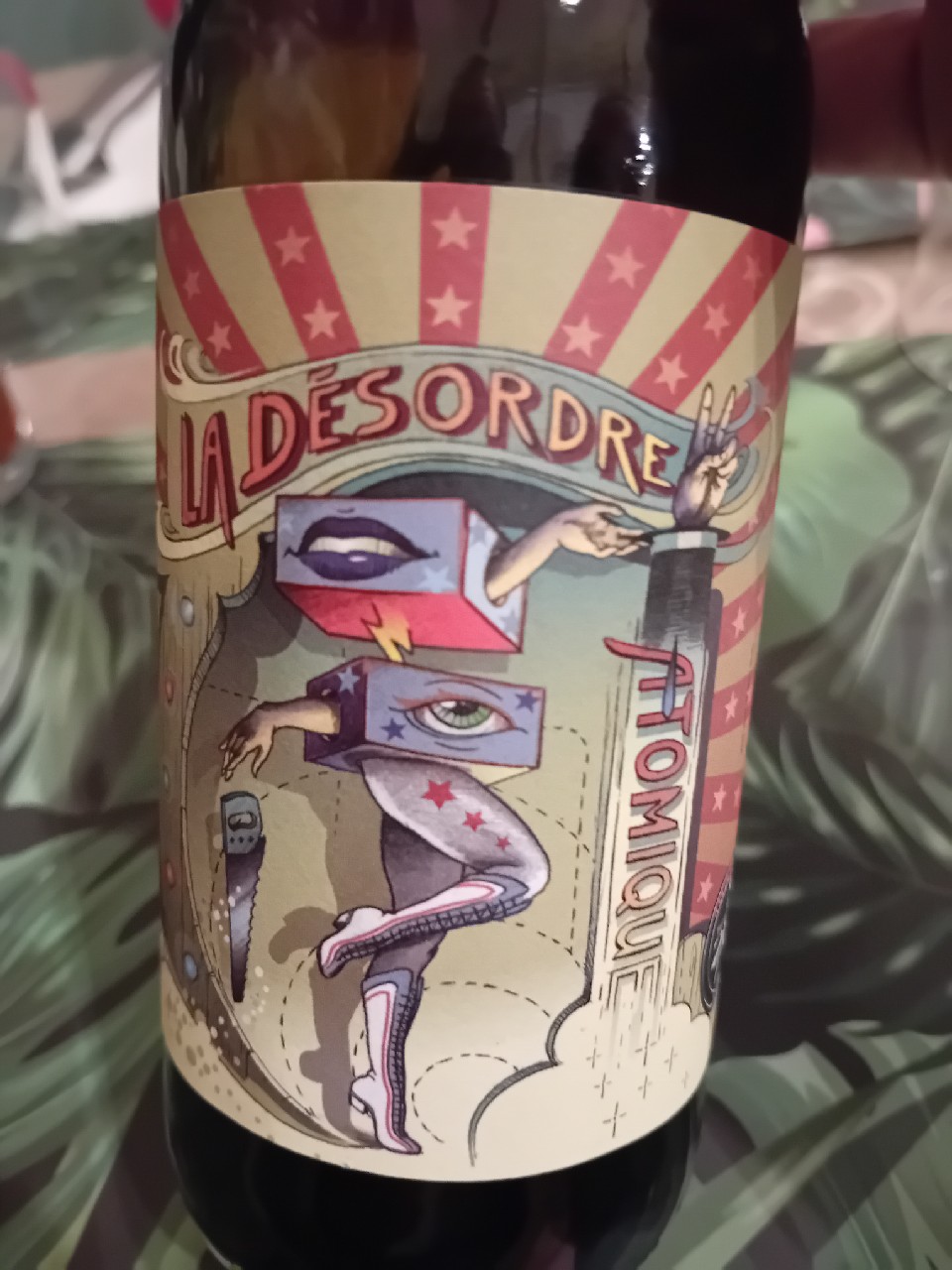 La Désordre Atomique, France