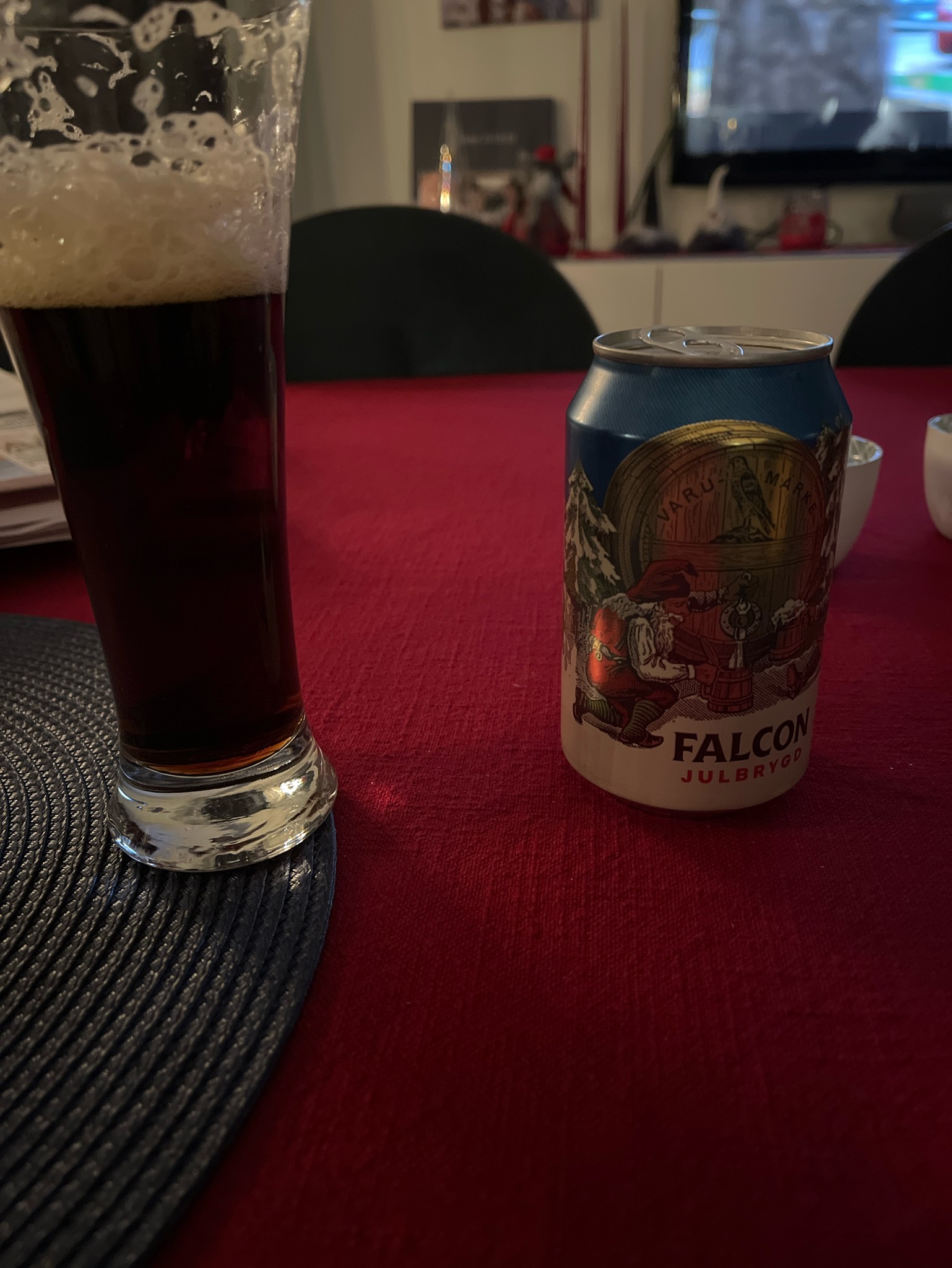 Falcon Julbrygd 5.2%, Sweden