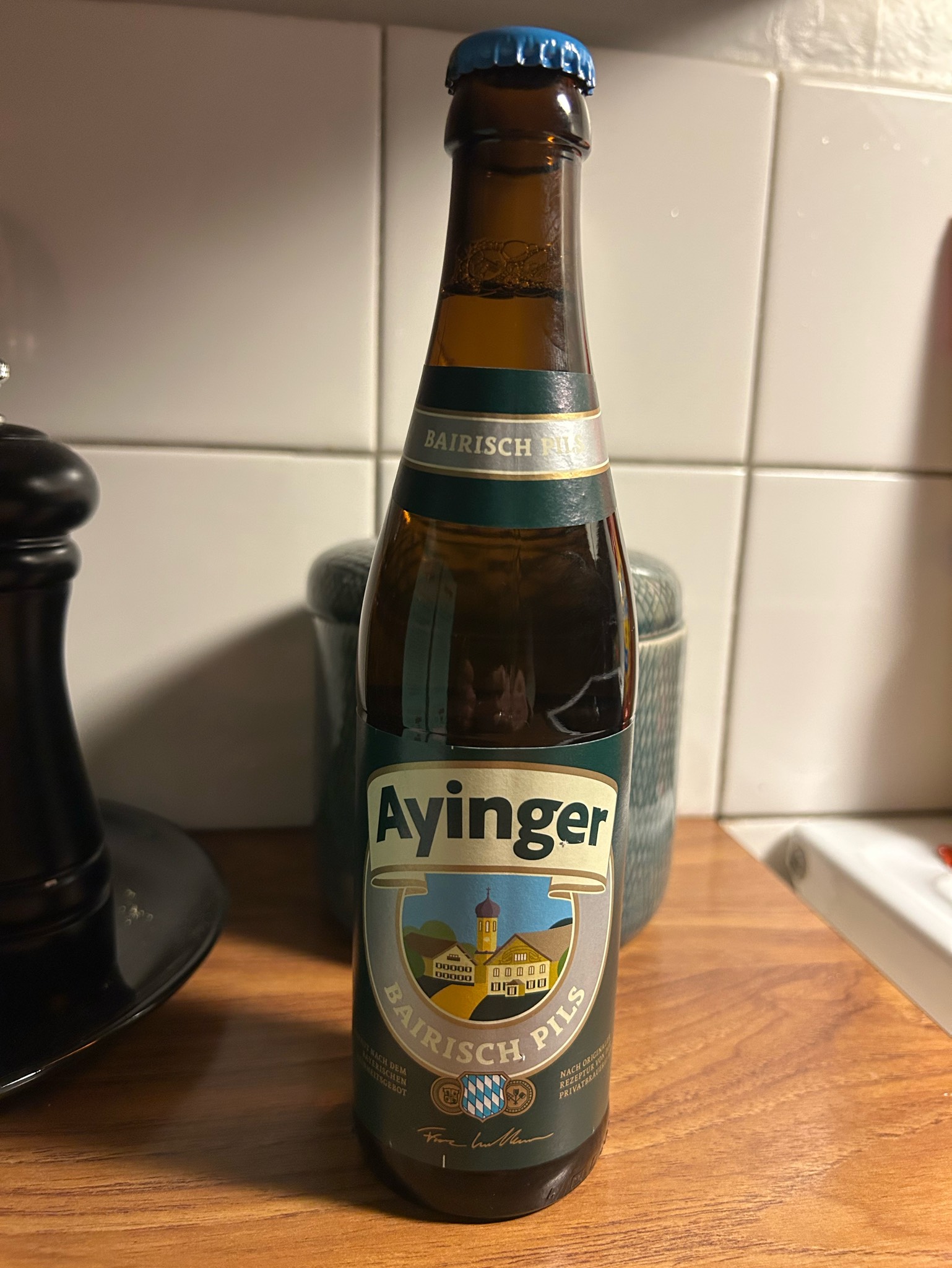 Ayinger Bairisch / Bavarian Pils, Germany