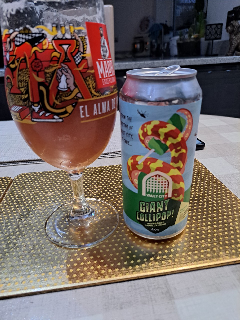 Giant Lollipop!, Scotland